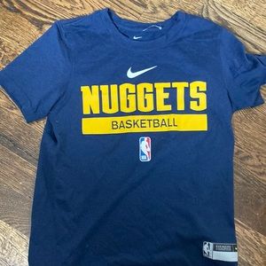 Kids Nike dryfit size small nuggets basketball shirt